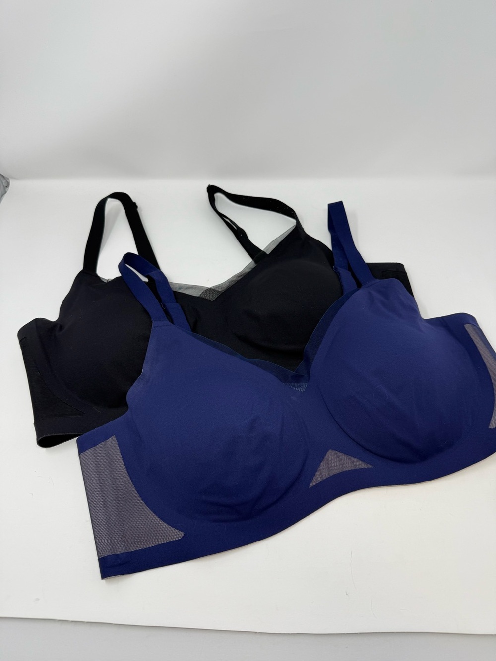Honeylove Set of 2 Black and Navy Crossover Bra 1X